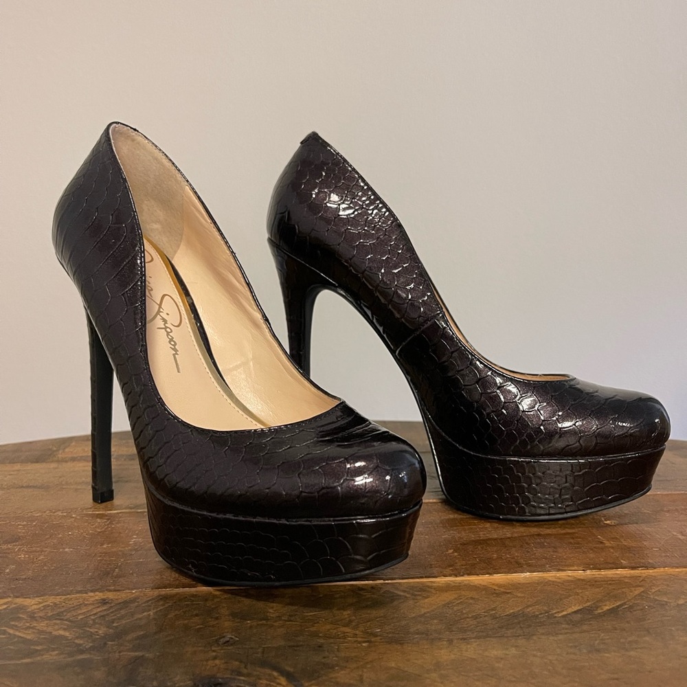 Jessica Simpson Platform Pumps